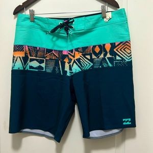 🌊🏄🌊🏄 billabong board shorts size 34, new without tags never worn 🌊🏄🌊🏄